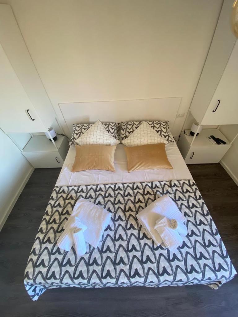 Loft 47 Apartment เซียนา ภายนอก รูปภาพ